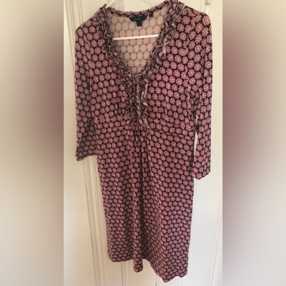 Boden ruffle v- neck dress
